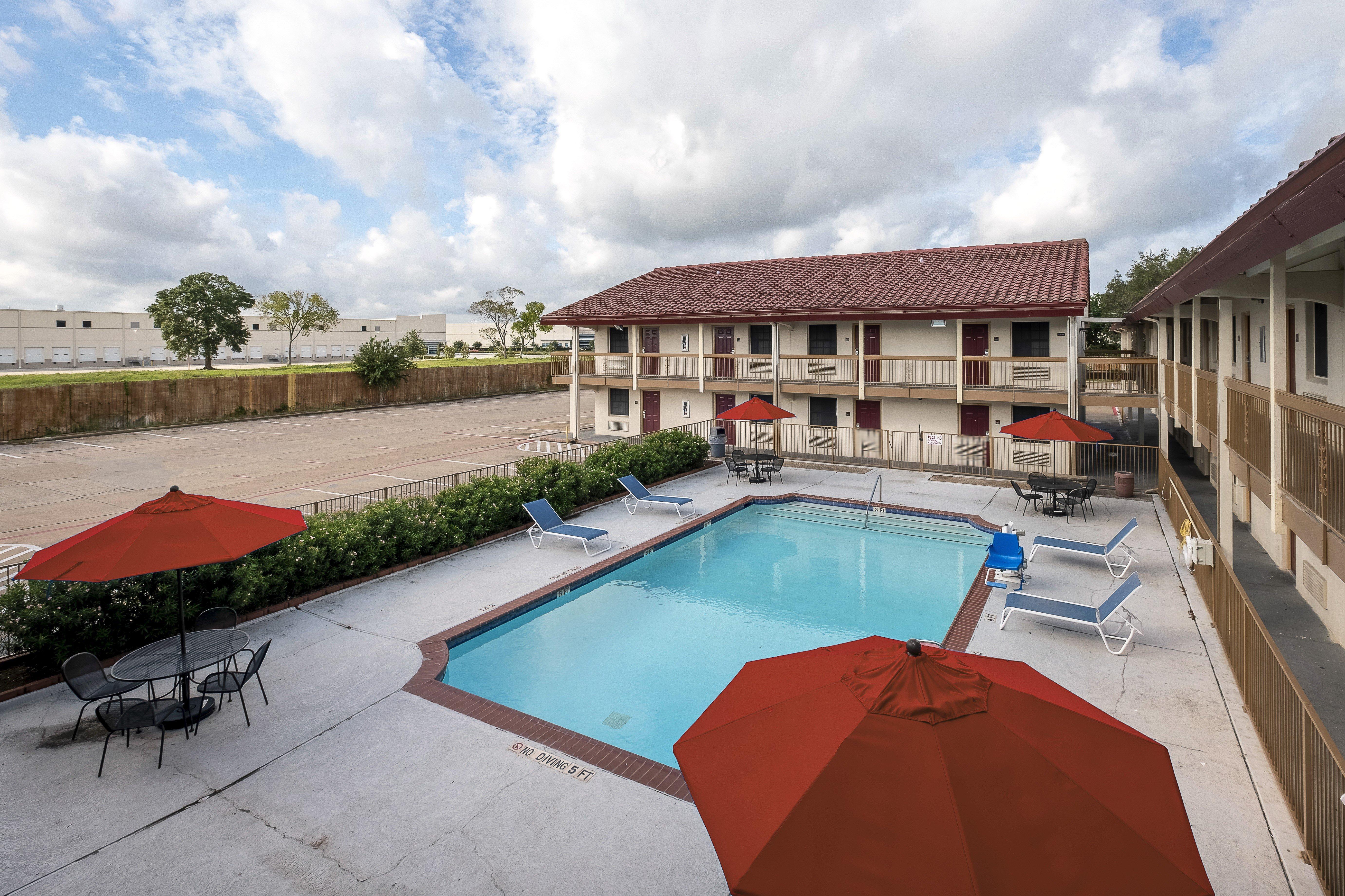 Red Roof Inn Houston North - Fm1960 & I-45 Westfield Exteriör bild